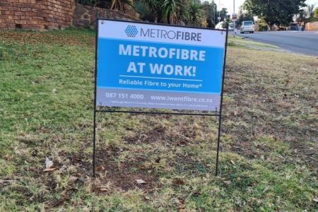 MetroFibre Obtient 299,8 Millions $ De Standard Bank Pour étendre Son ...